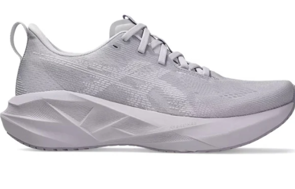 Asics Novablast 5 Womens *CLEARANCE*
